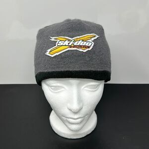 Kids ski-doo tuque merino wool